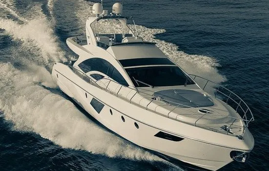 5 Tips for a Memorable Anniversary Yacht Rental Experience