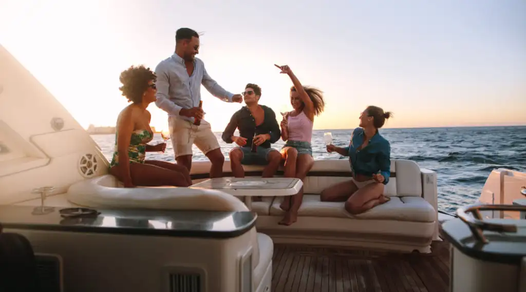 How to plan the best bachelorette party on yacht