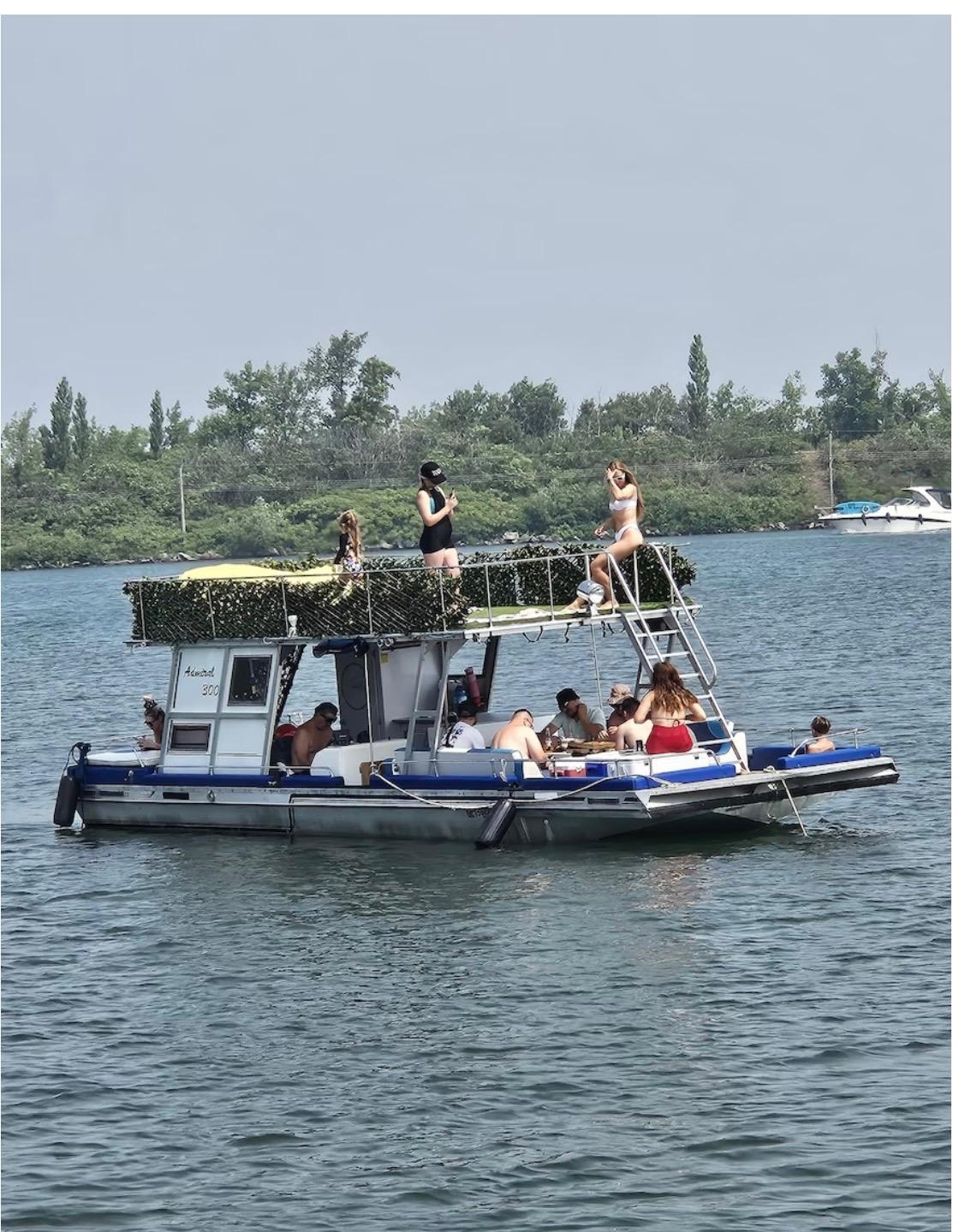 Tiki Boat — Gallery 3